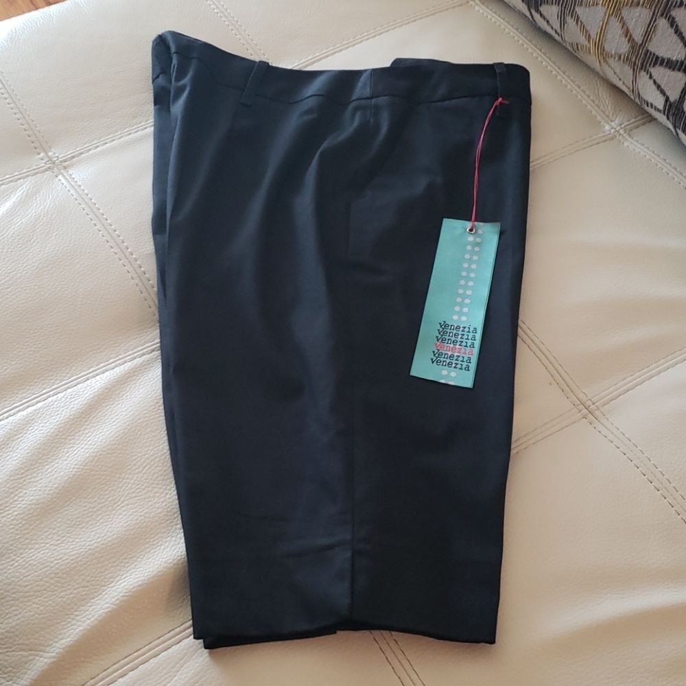 Venezia Bermuda Short